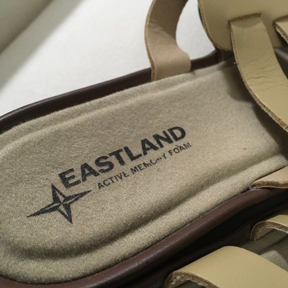 Eastland Topaz Wedge Sandal - Picture 6 of 6